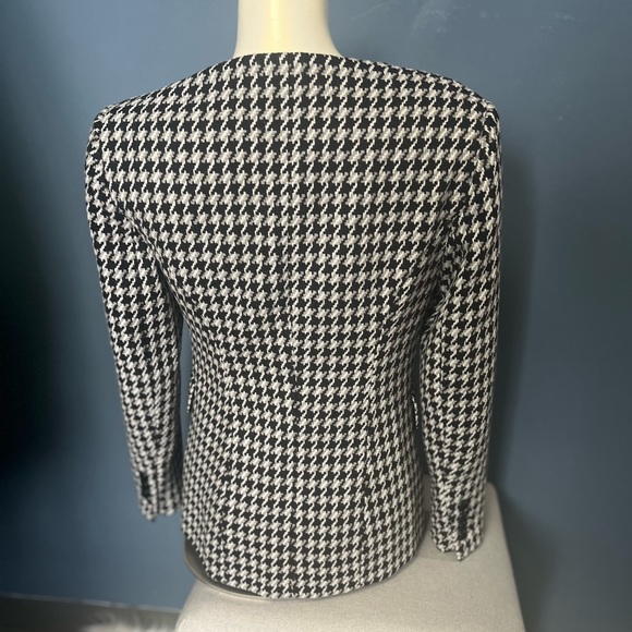 Express One-Button Houndstooth Blazer - Picture 5 of 9
